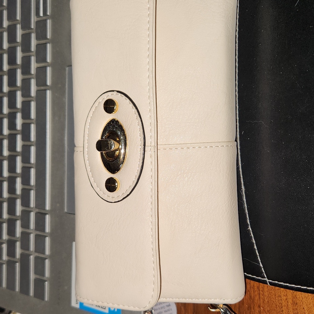 Simply Noelle Wallet/Crossbody/Wristlet